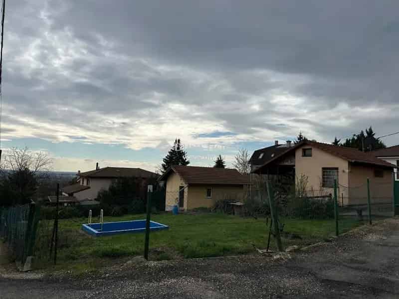 Panorámás Építési Telek Diósdligeten Nyaralóval és Garázzsal