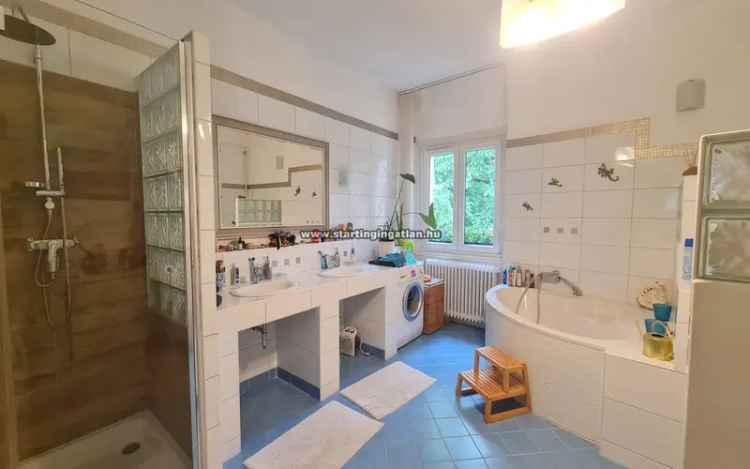 Eladó családi ház Budapest XIV kerületben 478 nm 14 szoba