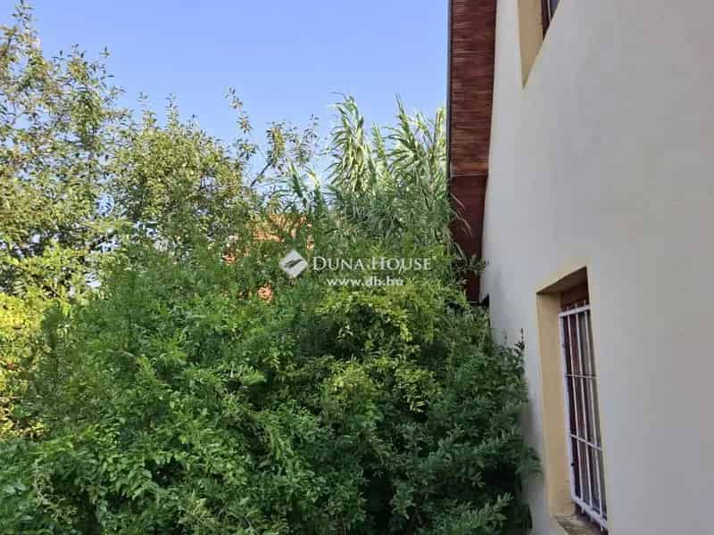 Gyúrói nyaraló eladó - 54 m2-es ház 1731 m2-es telken