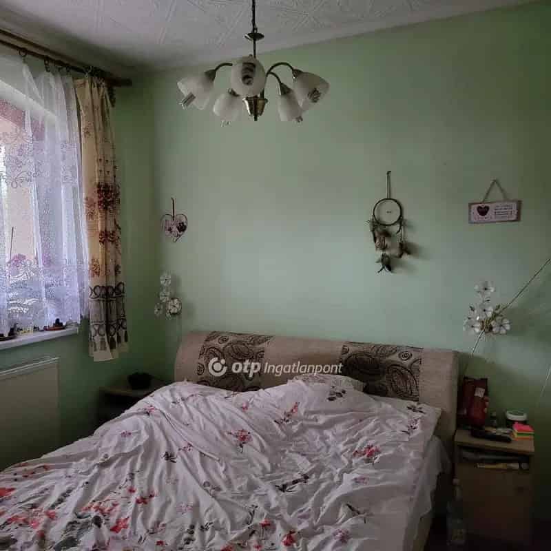 Ház Kiadó , Hajdúhadházi járás, Alföld és Észak