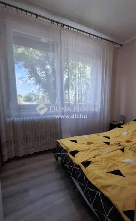 35 m2-es Panel Lakás Debrecenben Fórum Közelében