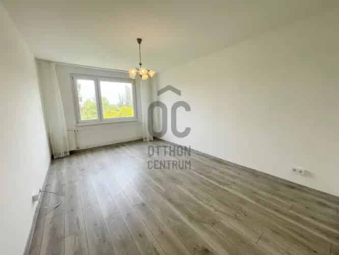 Budapest XV kerület eladó panel 69nm 25 szoba