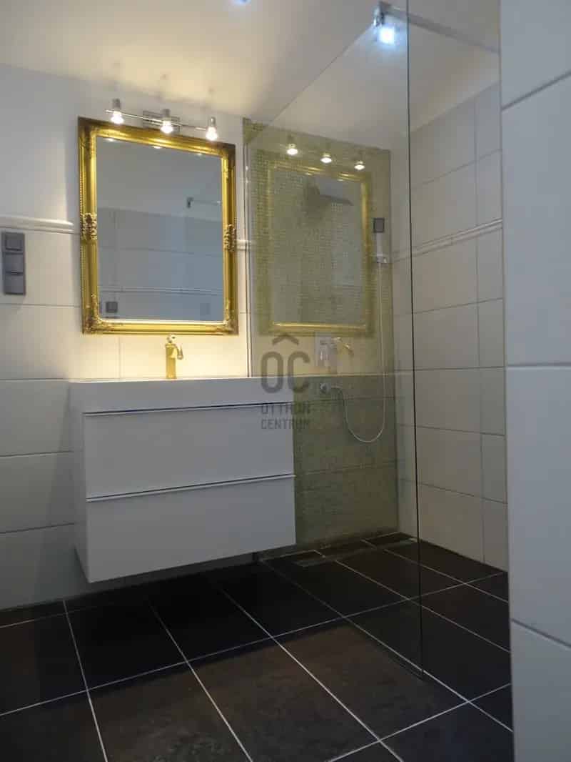 Siófok Aranypart 189 nm-es Apartmanegyüttes Eladó - 9 Szoba 6 Fürdőszoba