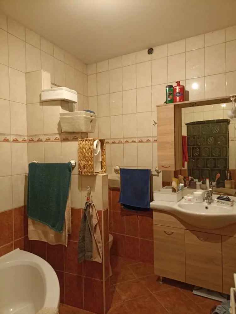 Kosdon Eladó Egyedi Ház 2090 nm-es Telekkel