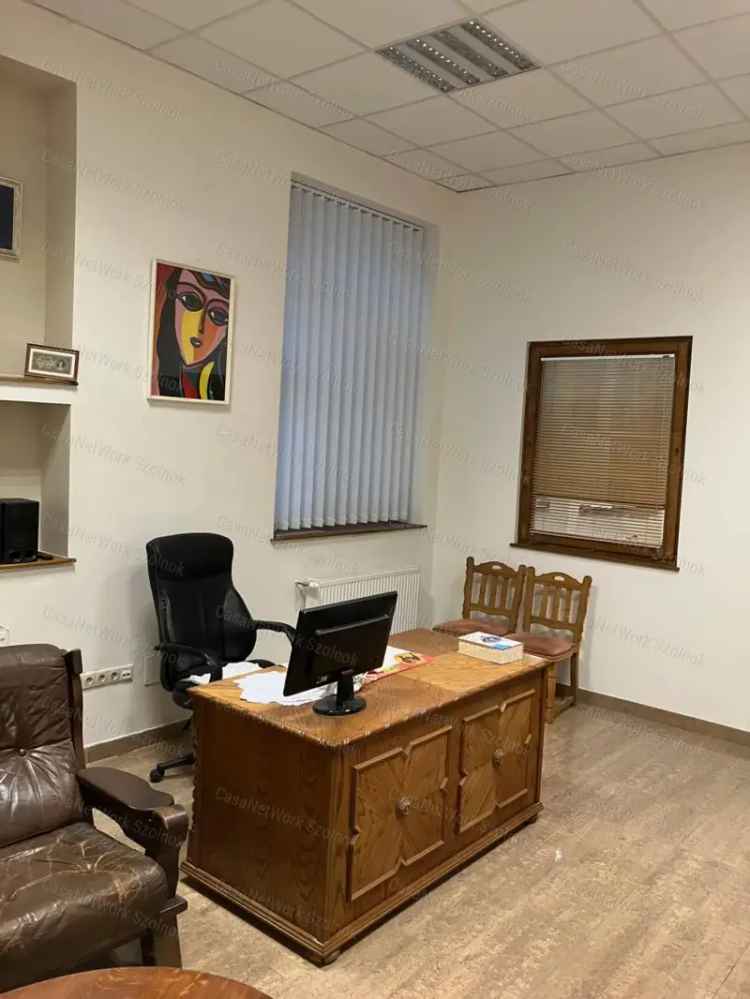 Üzleti célú Kiadó in Szolnoki járás, Alföld és Észak