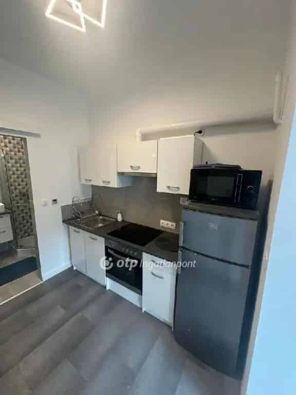 Saját kertes lakás eladó Budapest XV kerületben