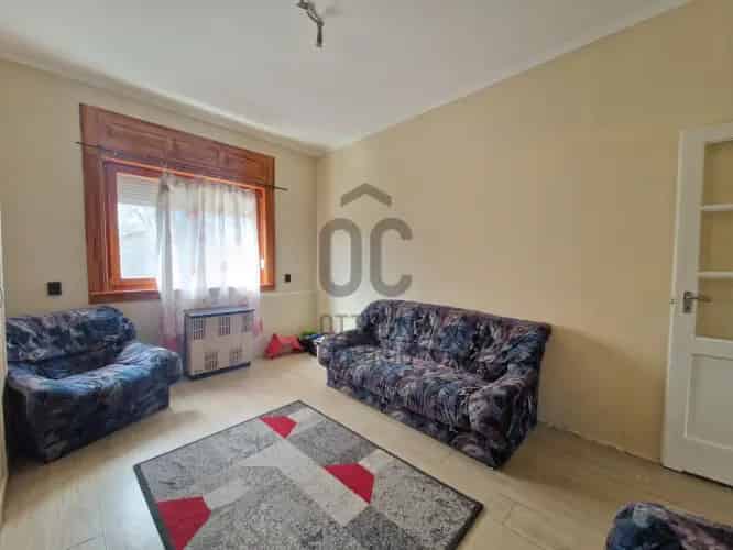 Abonyi családi ház eladó 736 m2 telekkel