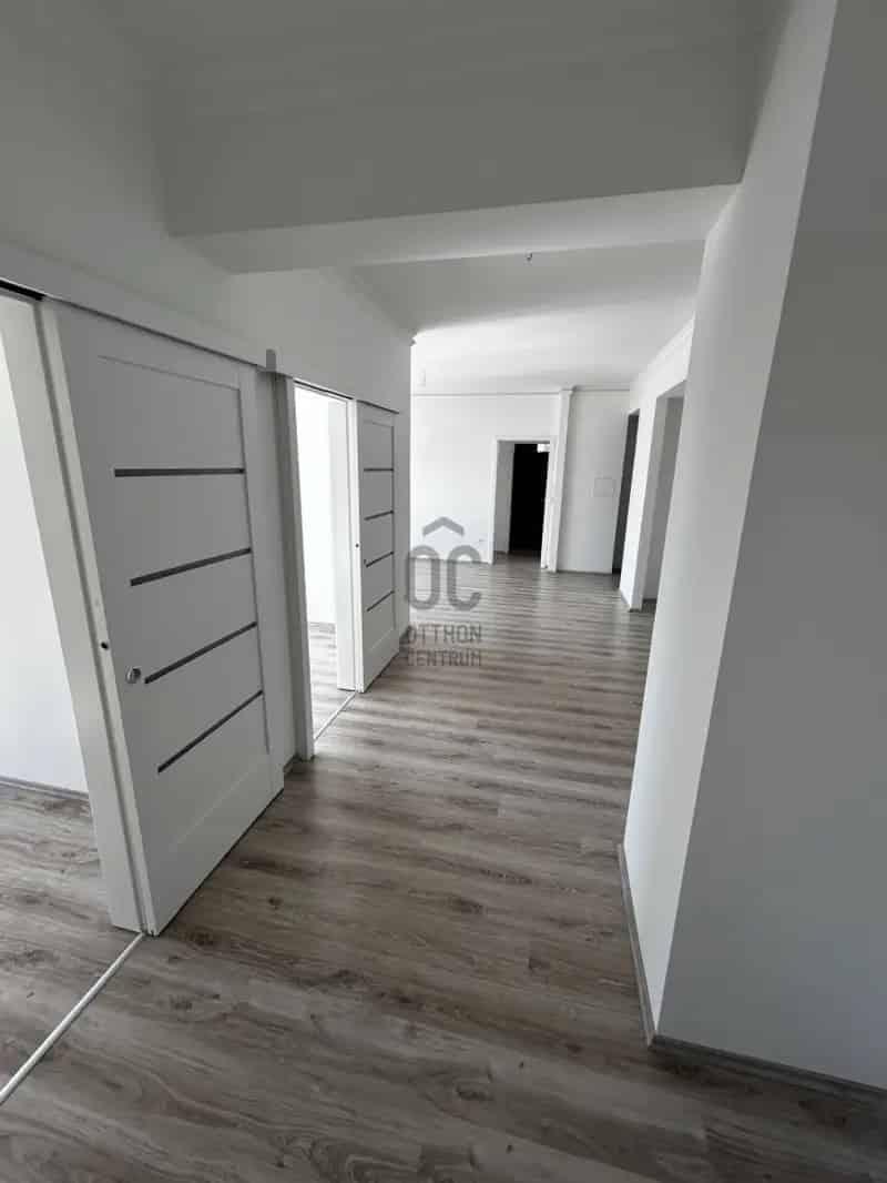 Debrecen Hatvan utca Penthouse 3 hálószoba dupla komfortos terasszal
