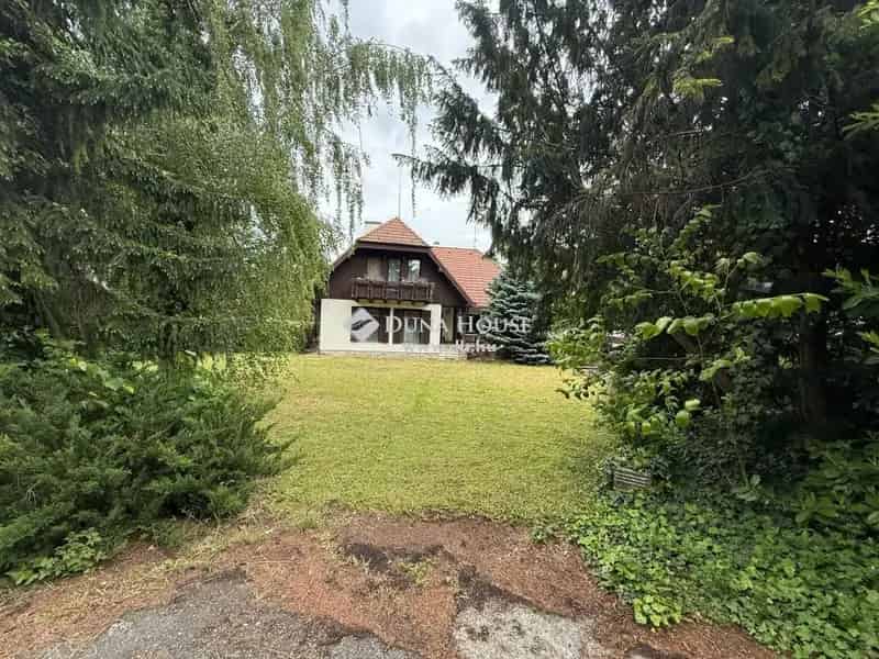 Sopron Rózsa-domb exkluziv 180 nm-es családi ház eladó