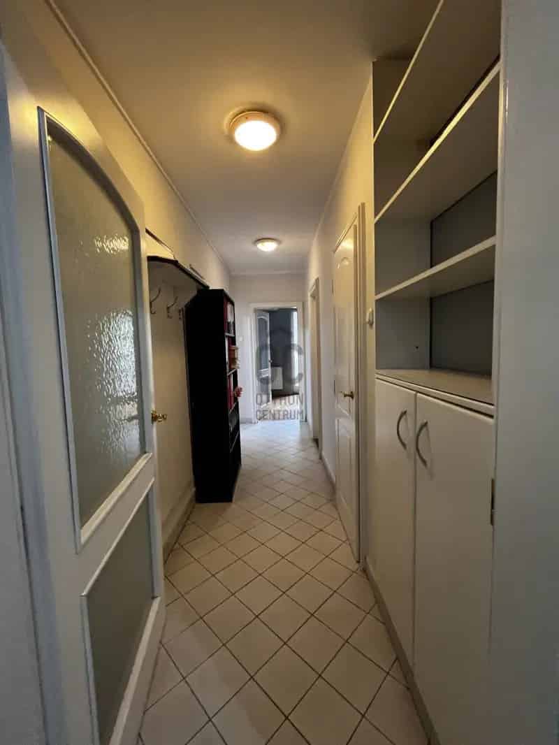 II kerület Zsigmond tér közelében 2 szobás erkélyes lakás kiadó