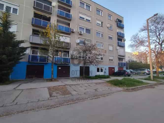 Nagykőrösi eladó panel lakás azonnal költözhető