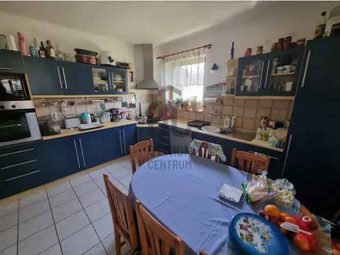 Szigetszentmiklós családi ház eladó - 124m2, 1390m2 telek, medence