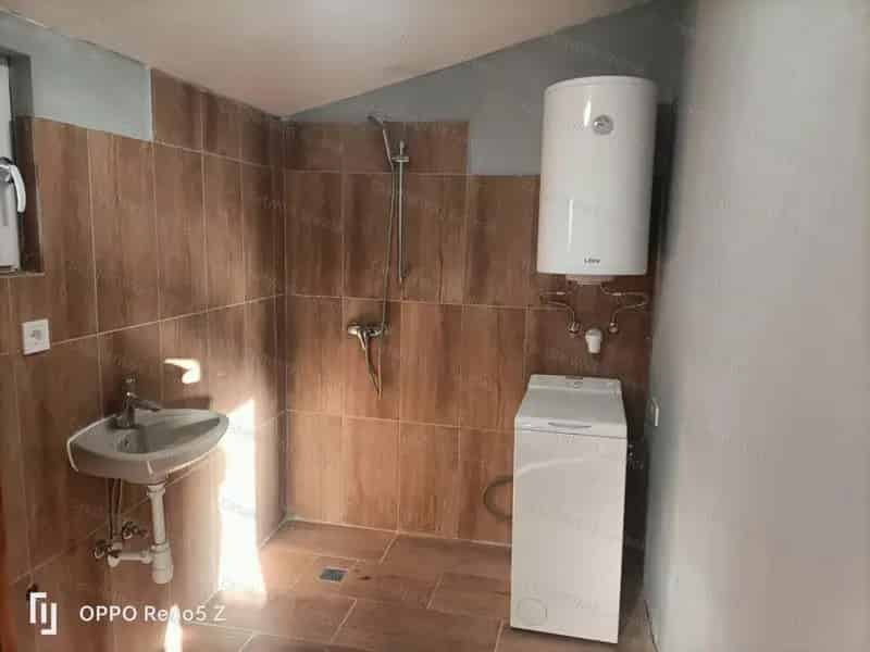 Tószegi könnyűszerkezetű nyaraló eladó