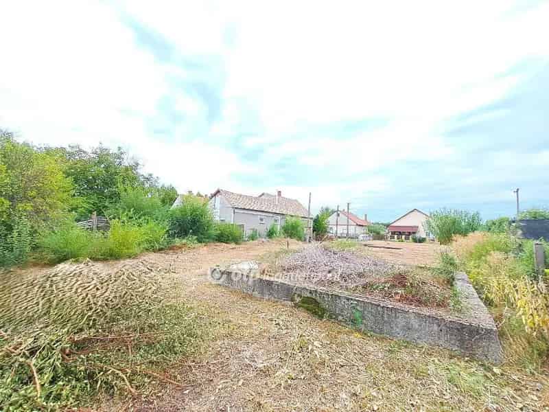 Nyársapát Telek Eladó - 1145 m2 - Összközműves - Beton Alap