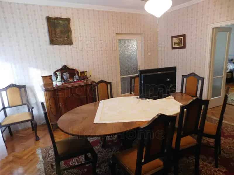 Sárbogárdi családi ház eladó 114nm 3 szoba garázzsal
