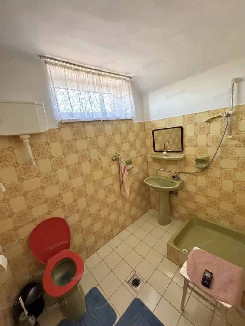 Ház Kiadó , Kemecsei járás, Alföld és Észak