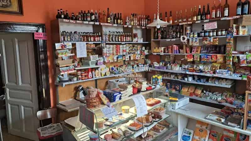 Tapolcai Vendéglátóegység eladó - Jó állapotú, felújított