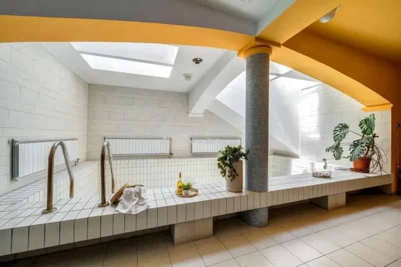 Luxus Kétgenerációs Villa a 12 Keruletben Panoramás Tetőterasszal es Belteri Medencével