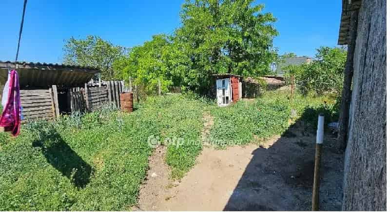 Ház Kiadó , Debreceni járás, Alföld és Észak