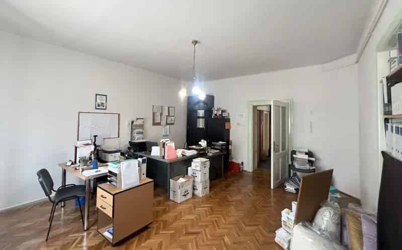 Szekszard 5 szobas csaldi haz elado 887m2 telekkel