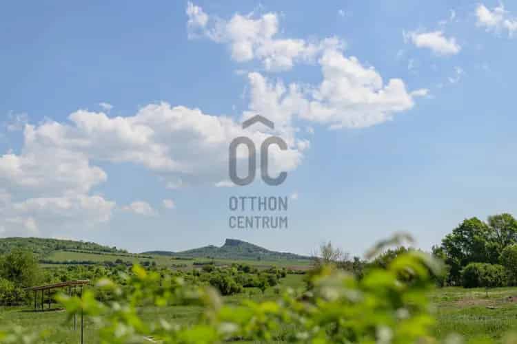 Köveskál Telek Eladó 1377m2 Káli-medence