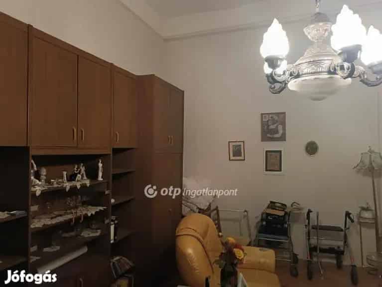 Debrecen I Kerulet 74m2-es Polgari Lakas Elado