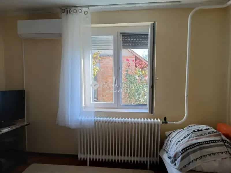 Felújított családi ház Nagytőkén - modern design, 3 fázis