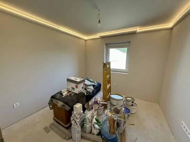 88 m2-es családi ház 1000 m2-es telken Székesfehérvár kertvárosában