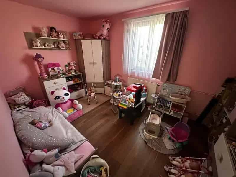 134 m2-es 5 szobás családi ház Csipkeréken