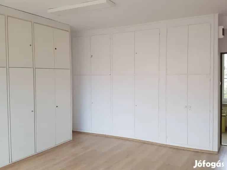 32 m2-es Iroda Kiadó Szombathely Belvárosában