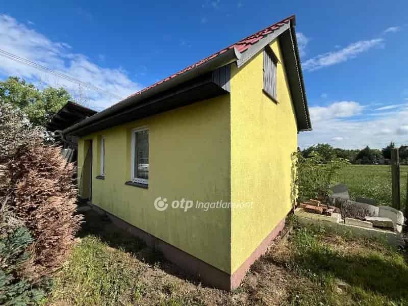 Zártkerti Telek Eladó Győr Sashegyen 843 m2
