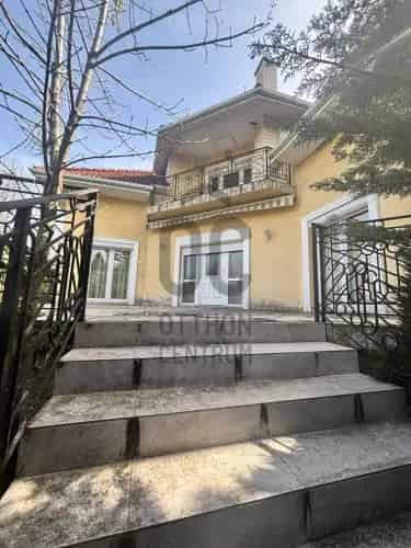Budakeszi panorámás családi ház eladó