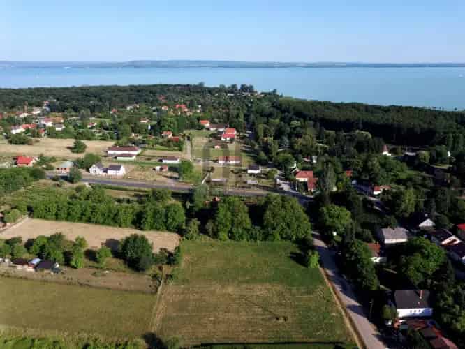 Balatonrendesi eladó telek 2197nm dupla belterületi