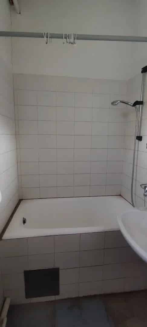 Felujitando családi ház 2 apartmannal Sárvár mellett