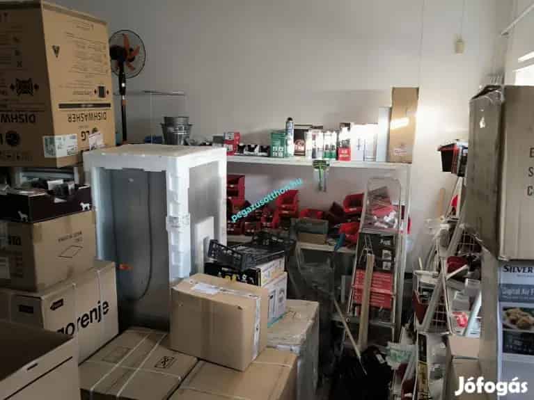 Eladó Üzlethelyiség Ózdon Bevételi Forrással