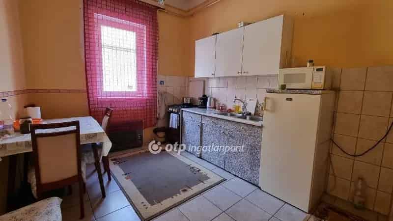 84 m2-es Ikerház Hajdúszoboszlón - Belvárosi Elhelyezkedés