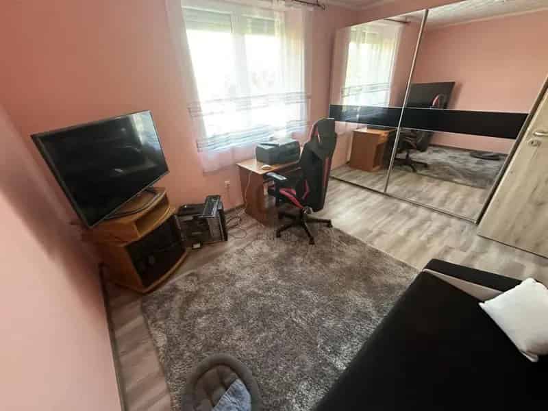 Zalaszentgrót 90m2-es Modern Családi Ház Garzonnal és Dupla Garázzsal