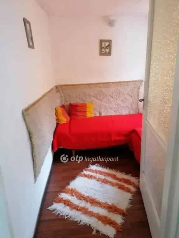 Cibakháza 70m2-es 3 1 szobás kertes ház eladó