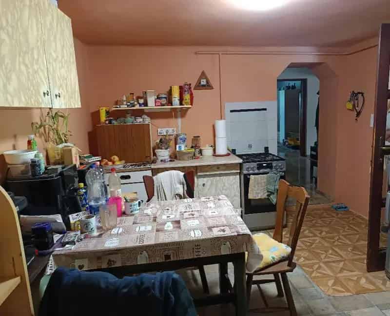 Ház Kiadó , Mezőtúri járás, Alföld és Észak