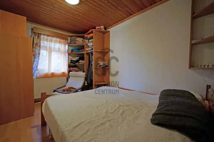 Aszódi panorámás családi ház eladó 3 generációnak