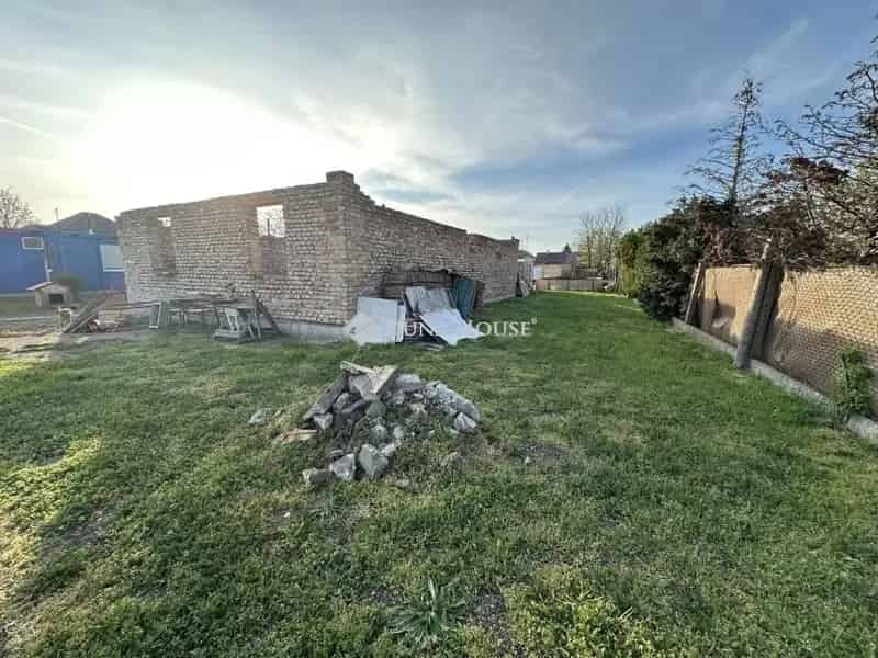 Telek Kiadó , Szigetszentmiklósi járás, Közép-Magyarország