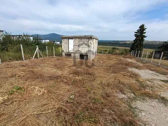 Eladó telek Vác Felső-Törökhegyi úton 2339 m2 beépíthetőséggel