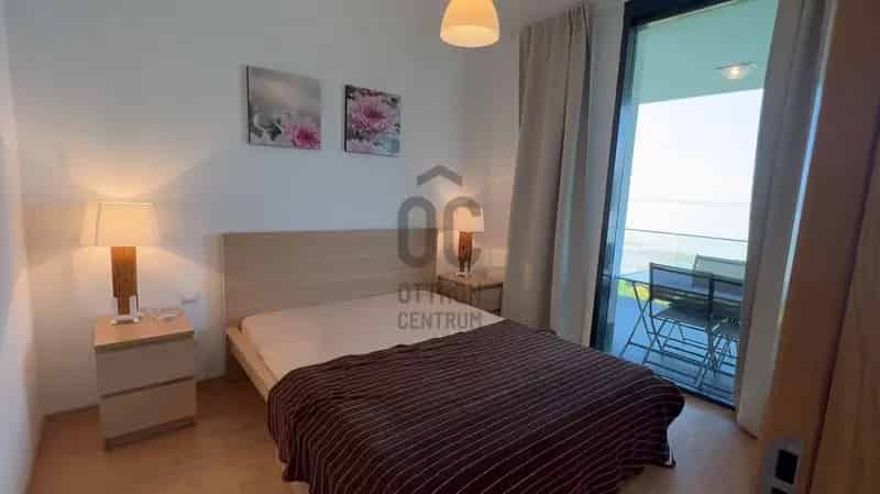 Balatoni Panorámás Luxus Nyaraló Eladó