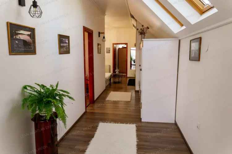 198 m2-es családi ház Békéscsabán - Kertvárosi Övezet