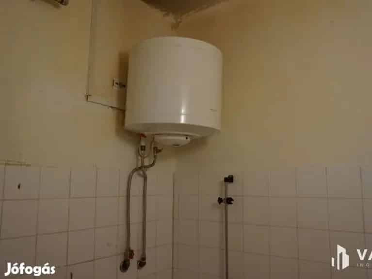 50m2-es 2 szobás lakás eladó Hódmezővásárhely belvárosában