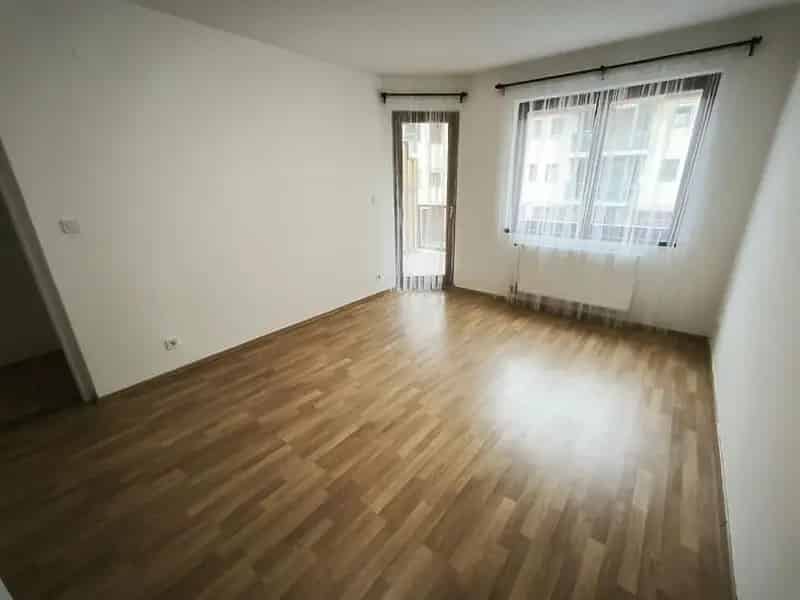 Újpest SZTK közelében 2 szobás téglalakás kiadó