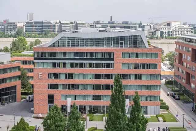Infopark E Irodaház - LEED Silver minősítésű, zöld környezet
