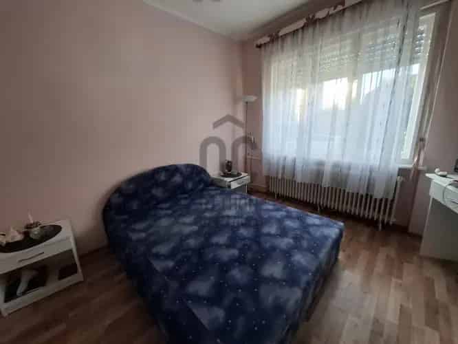 Szombathelyi eladó lakás kertvárosban 3 szoba gáz cirkó