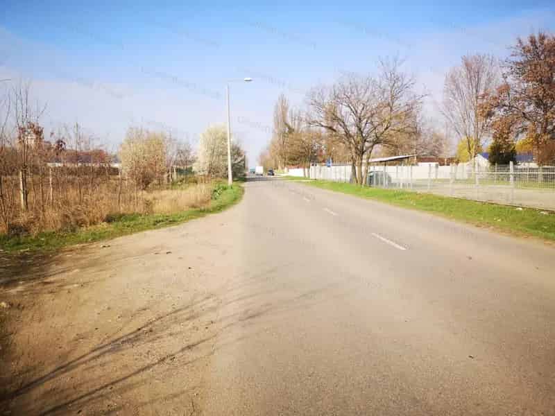 Szolnoki 8717 m2-es Telek Eladó - Ipari Telephelynek Ideális