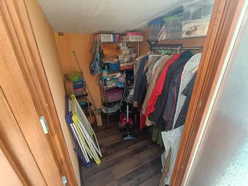 Hangulatos Medencés Családi Ház Mányon